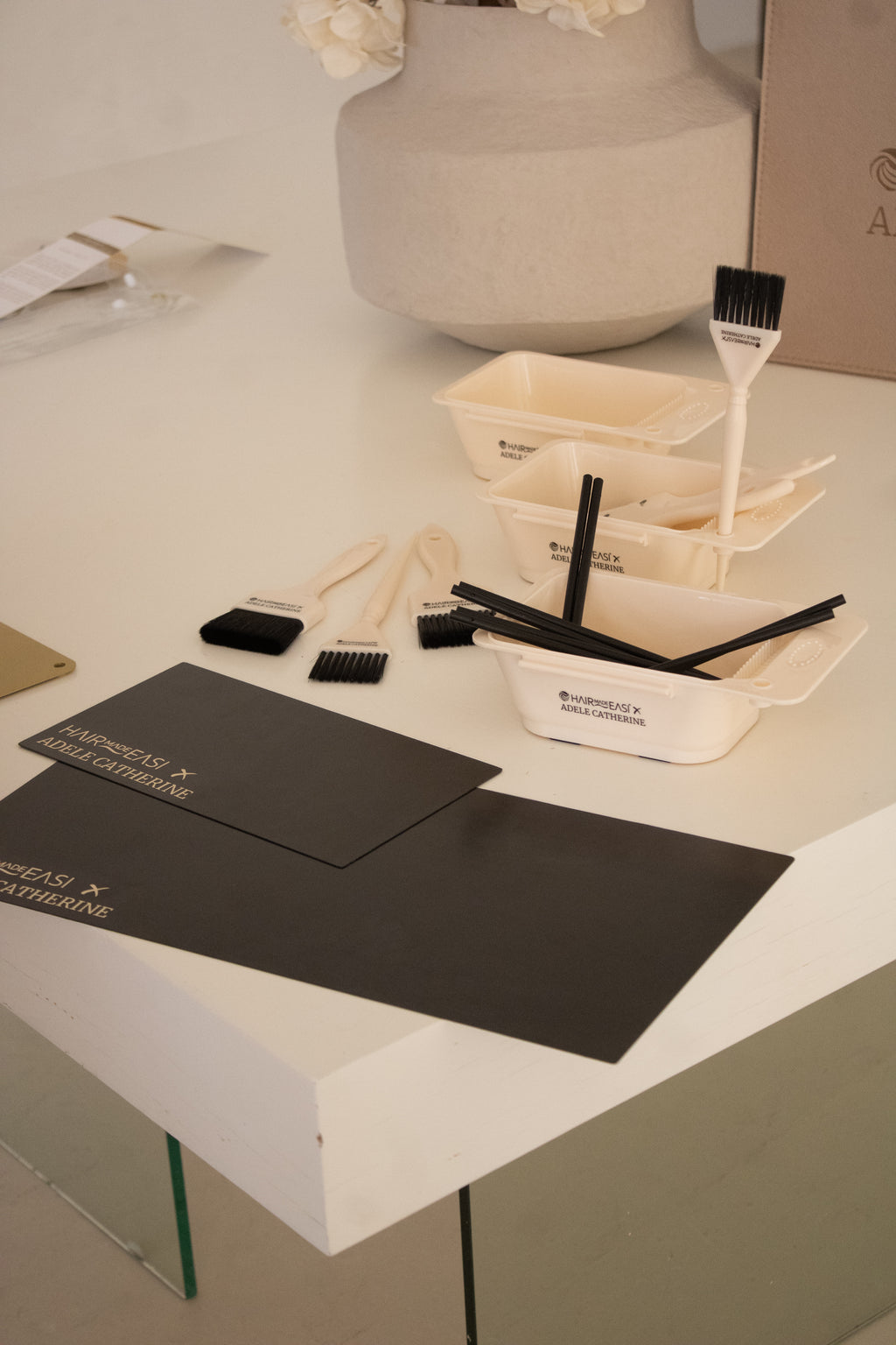 The ADELE CATHERINE X HAIR MADE EASI BALAYAGE KIT